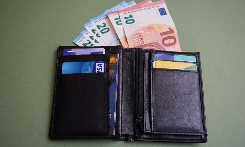 Ευρωζώνη: Μείωση στους μισθούς για πρώτη φορά...από το 2011